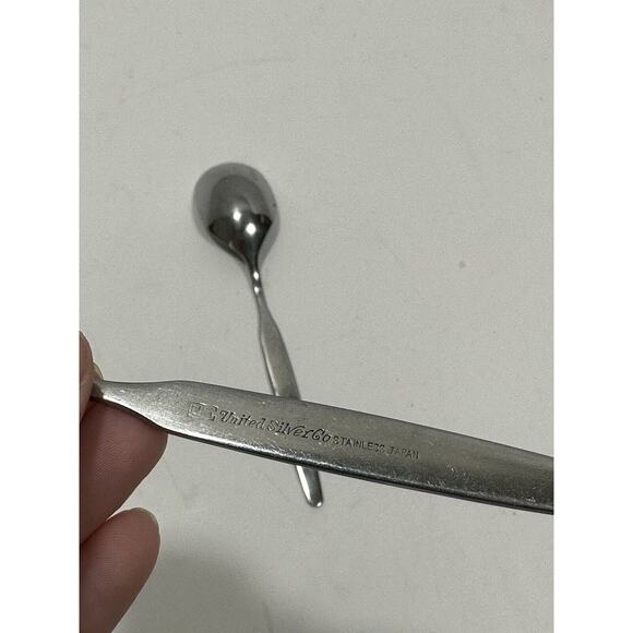 2 Pc Spoons United Silver US158 US 158 Stainless Flatware Vintage See Pictures - Picture 3 of 6